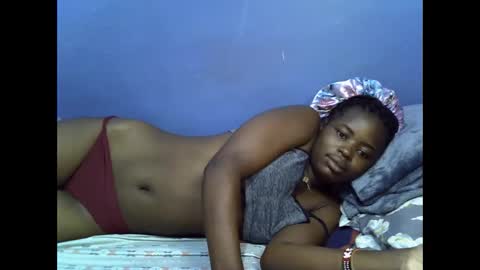 merlin_queen online show from 7, 11, 2025