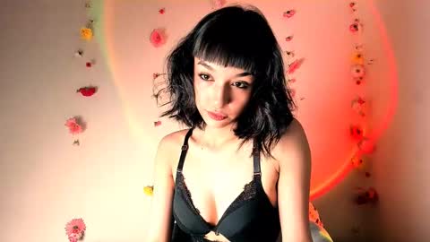 Snapshot of merlynn_ chatting on 17, 1, 2025 Diane 3 online show from 17, 1, 2025