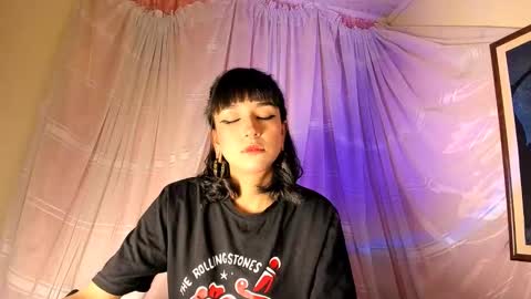 Snapshot of merlynn_ chatting on 8, 2, 2025 Diane 3 online show from 8, 2, 2025