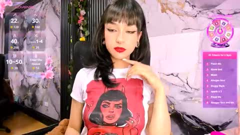 Snapshot of merlynn_ chatting on 22, 11, 2025 Diane 3 online show from 22, 11, 2025