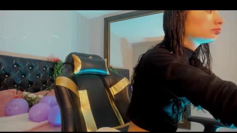 Sofia online show from 22, 12, 2025