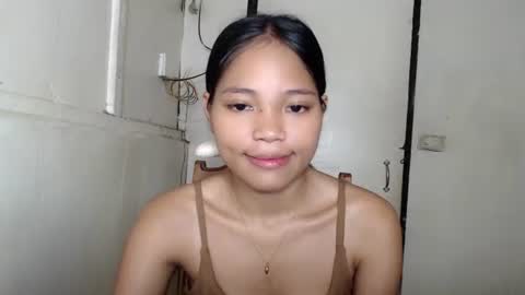 merryrose143 online show from 16, 4, 2026