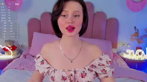 Anna online show from 9, 3, 2025