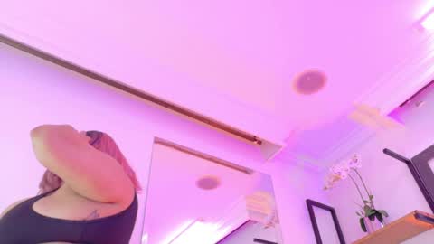 Mery Stone online show from 31, 5, 2026
