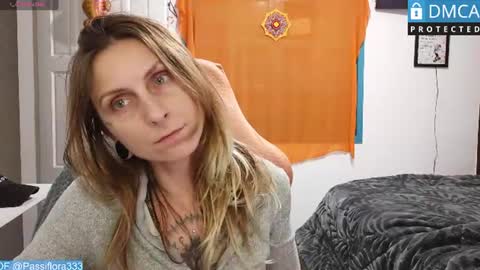 Snapshot of mesmerizing_tati333 chatting on 28, 6, 2026 Tati Tatianna Venus online show from 28, 6, 2026