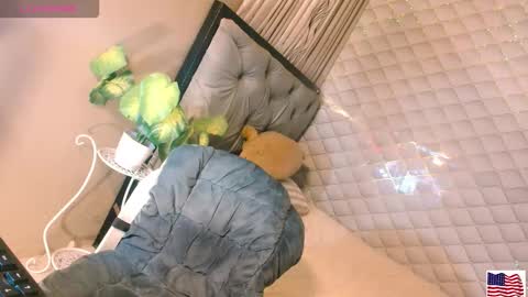 Snapshot of mesmerizingfuckdoll chatting on 15, 2, 2026 mistress jasmine online show from 15, 2, 2026