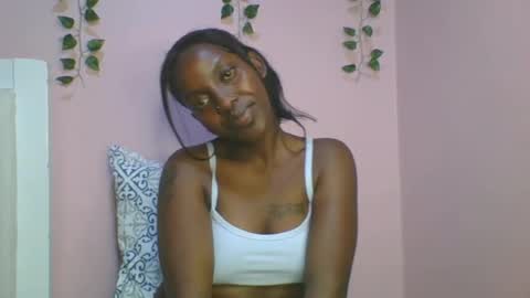 meggy and bree online show from 22, 6, 2026