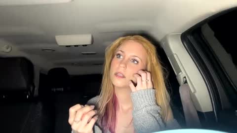 mezzy69 online show from 24, 2, 2025