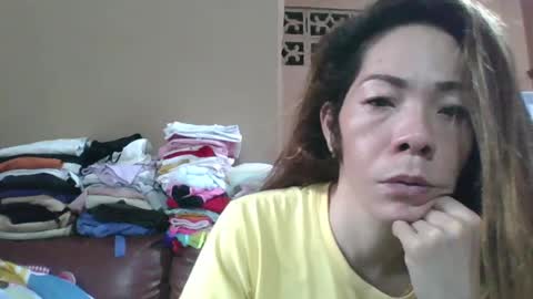  i e h c i R online show from 2, 12, 2024