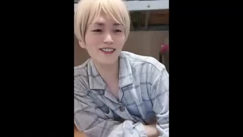 Snapshot of mgnhiroyuki chatting on 30, 4, 2026 mgnhiroyuki online show from 30, 4, 2026