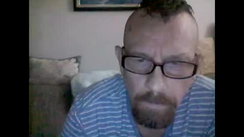 Snapshot of mhitch924 chatting on 24, 5, 2026 mhitch924 online show from 24, 5, 2026