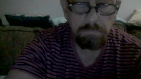 Snapshot of mhitch924 chatting on 17, 6, 2026 mhitch924 online show from 17, 6, 2026