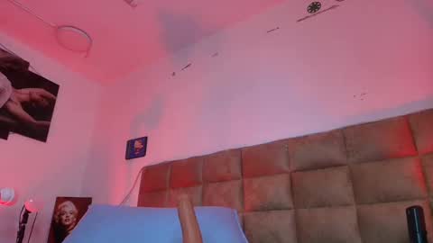 Emi online show from 19, 9, 2025