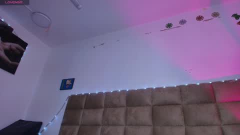 Emi online show from 28, 9, 2025