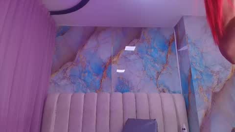 Emi online show from 25, 3, 2026