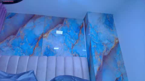 Emi online show from 10, 4, 2026