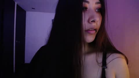 Mia zoe online show from 19, 2, 2025