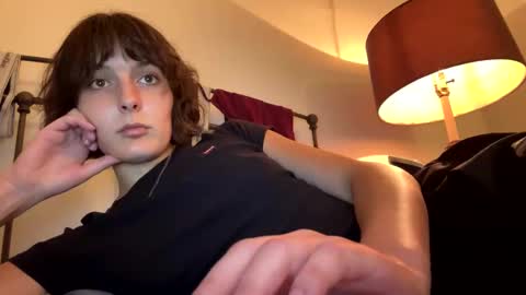 Snapshot of mia_177 chatting on 25, 10, 2025 mia_177 online show from 25, 10, 2025