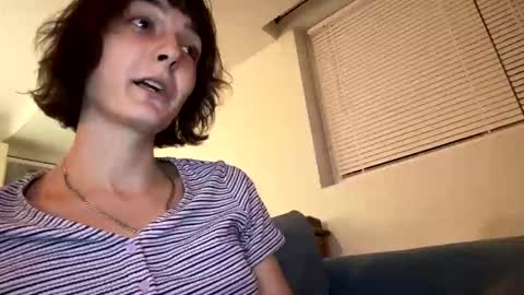 Snapshot of mia_177 chatting on 19, 11, 2025 mia_177 online show from 19, 11, 2025