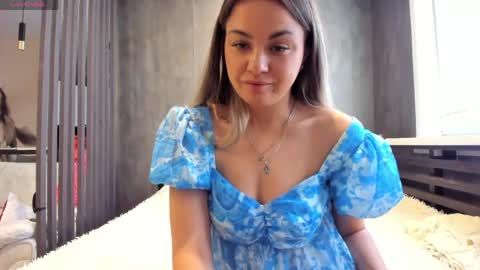 Snapshot of mia___mur chatting on 4, 6, 2026 Mia online show from 4, 6, 2026