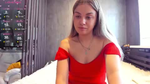 Snapshot of mia___mur chatting on 19, 6, 2026 Mia online show from 19, 6, 2026