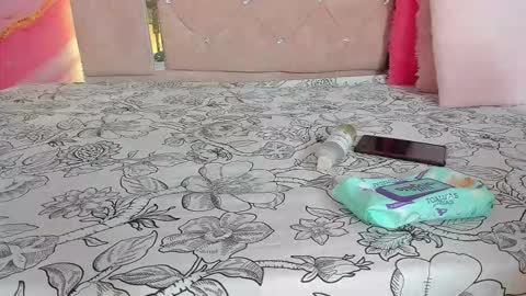 mia__blaze_ online show from 11, 2, 2026