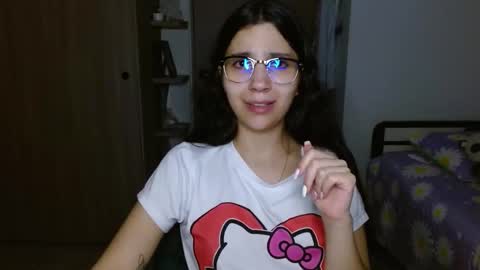 Snapshot of mia__lopez_ chatting on 7, 1, 2026 Mia online show from 7, 1, 2026