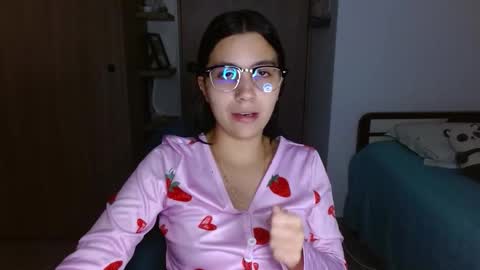 Snapshot of mia__lopez_ chatting on 7, 2, 2026 Mia online show from 7, 2, 2026