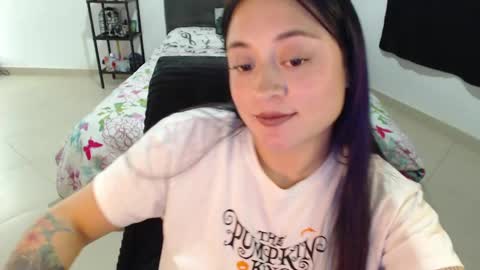 mia online show from 4, 12, 2024