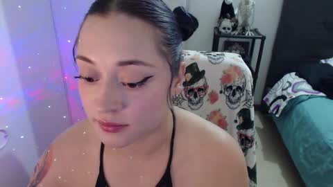 mia online show from 31, 1, 2025