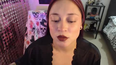 mia online show from 13, 9, 2025