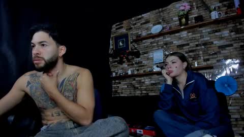 Mia and vincentt model indepent online show from 19, 3, 2026