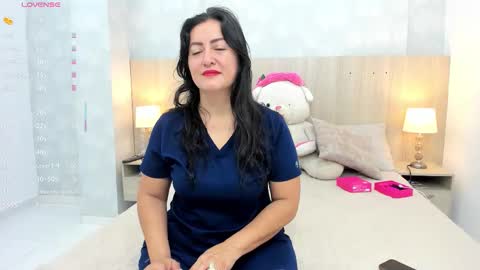 Mia Aristizabal online show from 9, 10, 2025