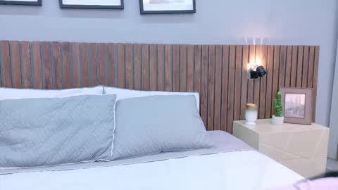 Mia Bellefort online show from 14, 3, 2026