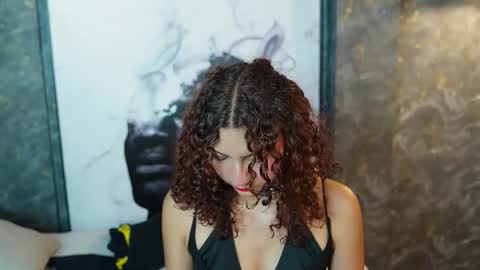 Belmont and Mia online show from 7, 4, 2026