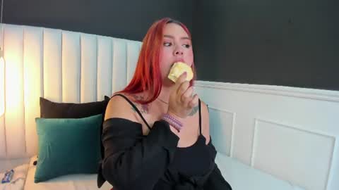 Mia online show from 26, 6, 2026