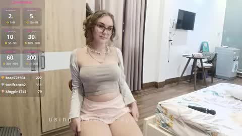 mia_boone online show from 12, 12, 2024