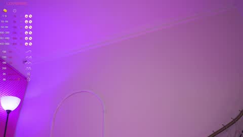 Snapshot of mia_coliin chatting on 10, 2, 2025 Anna online show from 10, 2, 2025