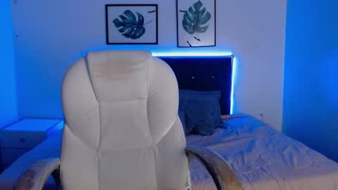 MIA online show from 7, 11, 2025