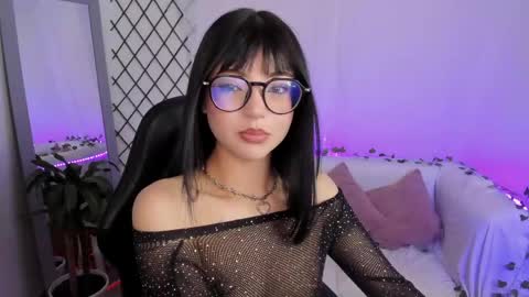Snapshot of mia_collins_b chatting on 23, 5, 2026 mia_collins_b online show from 23, 5, 2026
