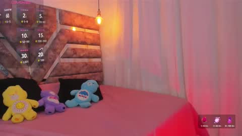 Mia online show from 5, 3, 2026