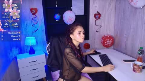 Snapshot of mia_esposito2 chatting on 17, 9, 2025 mia_esposito2 online show from 17, 9, 2025