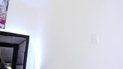 mia fox online show from 4, 2, 2026