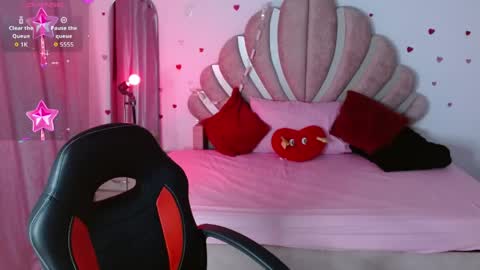 Snapshot of mia_fox666 chatting on 12, 5, 2026 mia online show from 12, 5, 2026