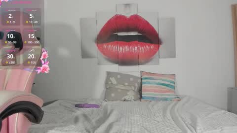 Mia online show from 11, 11, 2025