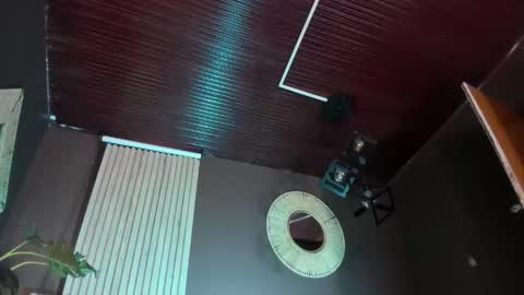 Val  online show from 8, 11, 2025