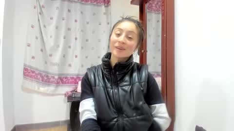 Snapshot of mia_kanee chatting on 11, 12, 2024 mia kaneee online show from 11, 12, 2024