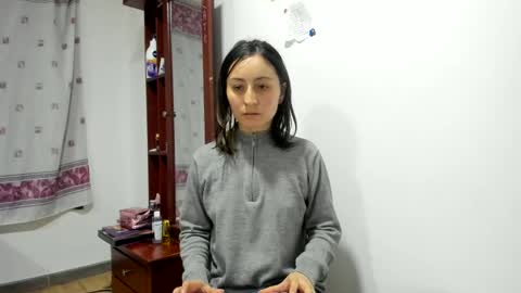 Snapshot of mia_kanee chatting on 17, 12, 2024 mia kaneee online show from 17, 12, 2024