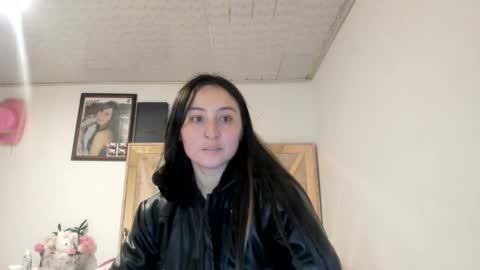 Snapshot of mia_kanee chatting on 12, 9, 2025 mia kaneee online show from 12, 9, 2025