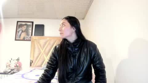 Snapshot of mia_kanee chatting on 17, 9, 2025 mia kaneee online show from 17, 9, 2025